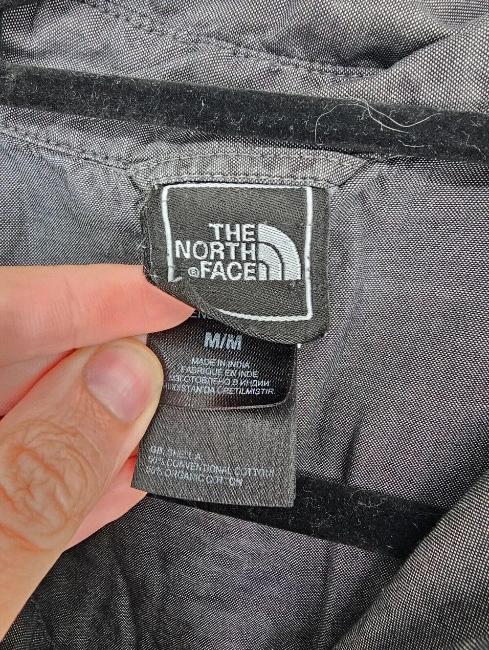 The North Face Mens Sz M Short Sleeve Button Up Shirt Gray Silver